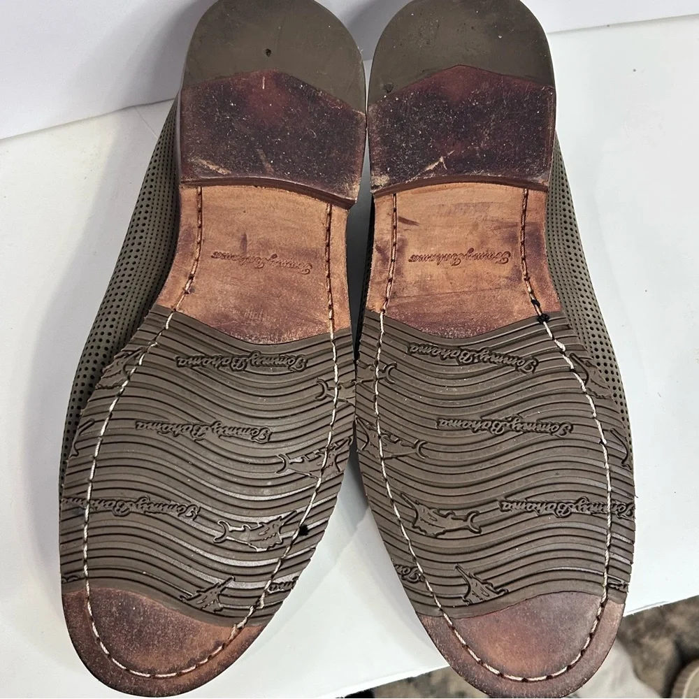 Tommy Bahama Felton Loafer Nubuck Perforated Slip-On Shoes Mushroom Size 8.5D